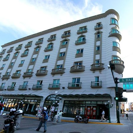 Hs Hotsson Smart Value Tampico Hotell Exteriör bild