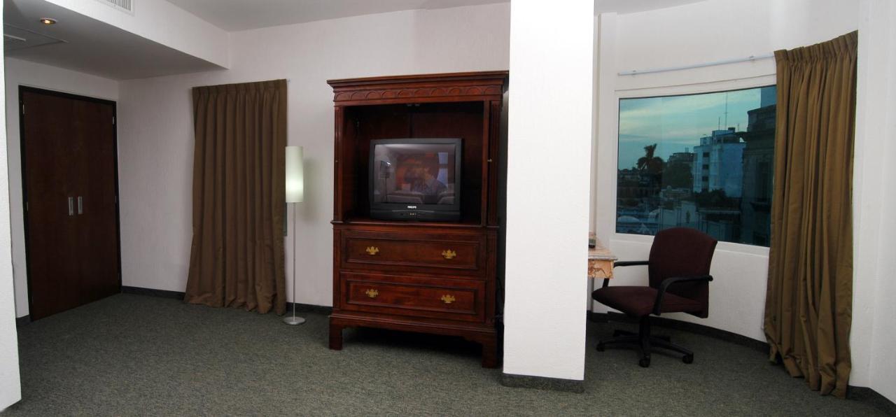 Hs Hotsson Smart Value Tampico Hotell Exteriör bild
