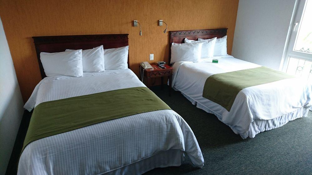 Hs Hotsson Smart Value Tampico Hotell Exteriör bild