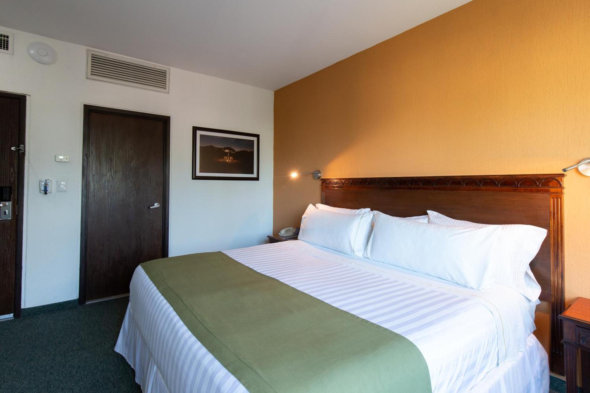 Hs Hotsson Smart Value Tampico Hotell Exteriör bild