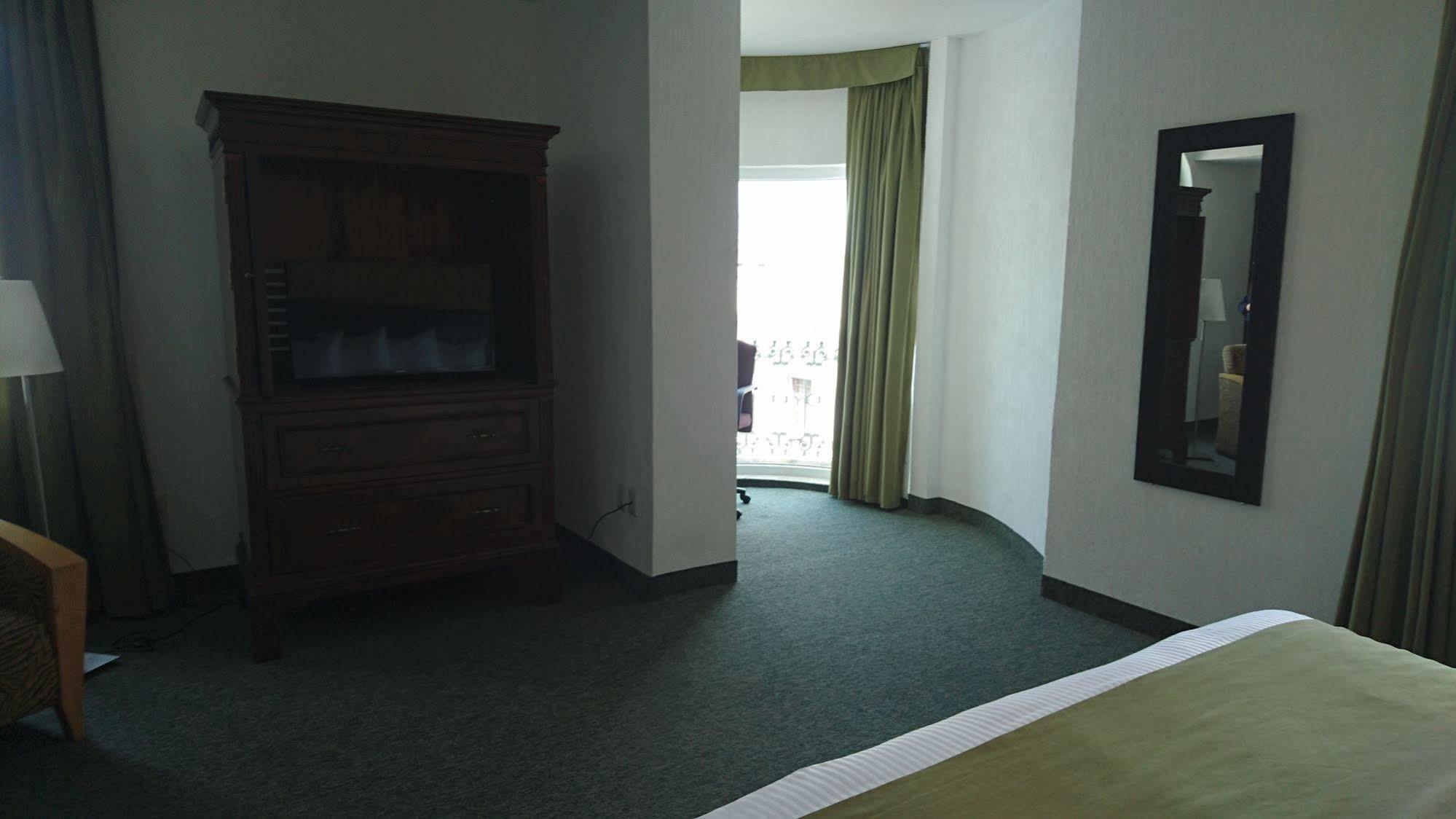 Hs Hotsson Smart Value Tampico Hotell Exteriör bild
